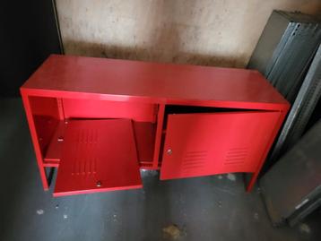 Locker Ikea tv meubel rood beschikbaar voor biedingen