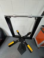 Motorbanden Monteer/Demonteer/balanceer apparaat, Ophalen