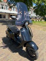 Vespa Sprint brom glans zwart 4t 45km 2015 full option, Ophalen, Overige modellen, Maximaal 45 km/u, Zo goed als nieuw