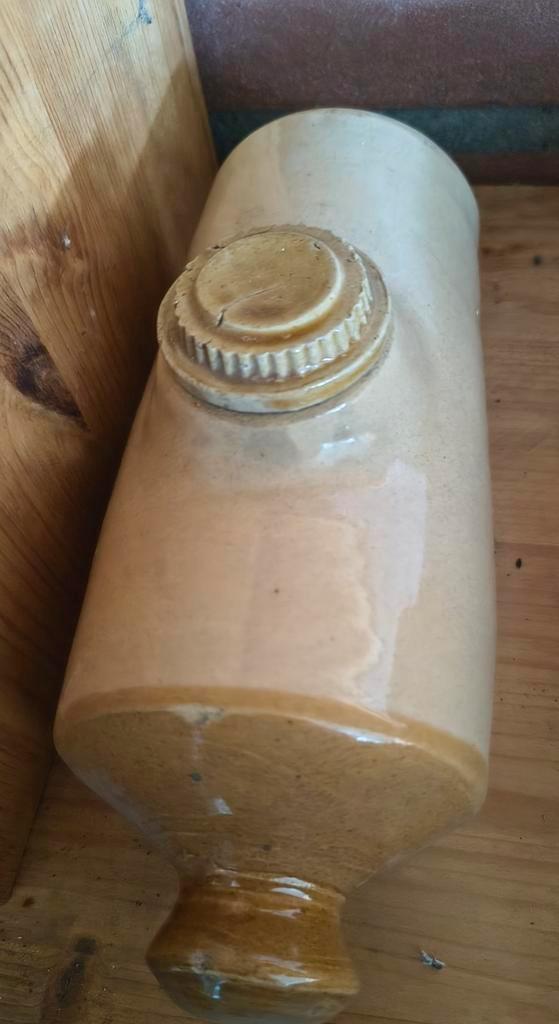 Oude stenen kruik, Antiek en Kunst, Antiek | Keramiek en Aardewerk, Ophalen of Verzenden