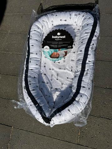 Babynest - Zo goed als nieuw! beschikbaar voor biedingen