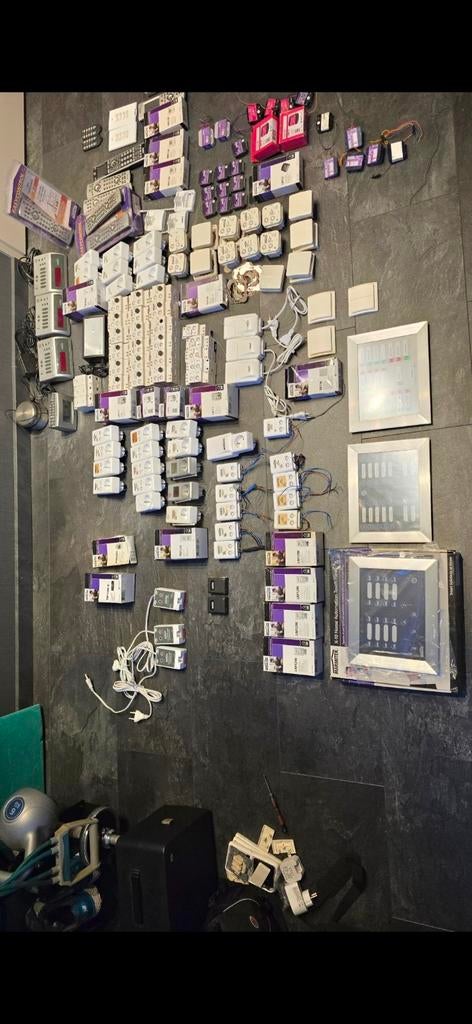 Grote partij Marmitek X10 Domotica, Doe-het-zelf en Verbouw, Alarmsystemen, Gebruikt, Draadloos, Ophalen of Verzenden, Compleet systeem