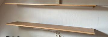 2 wandplanken beuken met blind ophangsysteem beschikbaar voor biedingen