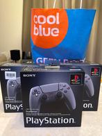 PS5 DualSense 30th Anniversary Limited Edition - Nieuw!+ Bon, Ophalen of Verzenden, Nieuw, Met 3 controllers of meer, Original