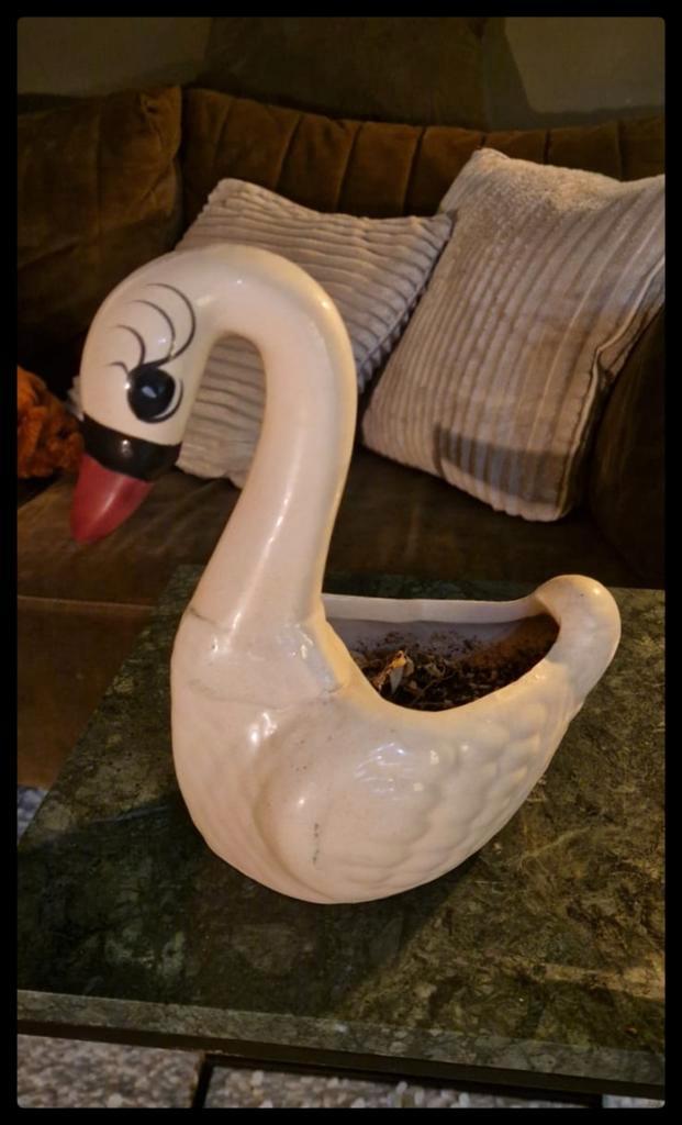 Vintage bloempot keramiek Zwaan, Antiek en Kunst, Antiek | Keramiek en Aardewerk, Ophalen