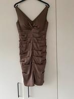 Taupe cocktailjurk van Mariposa maat 40., Kleding | Dames, Ophalen of Verzenden, Zo goed als nieuw, Maat 38/40 (M), Cocktailjurk