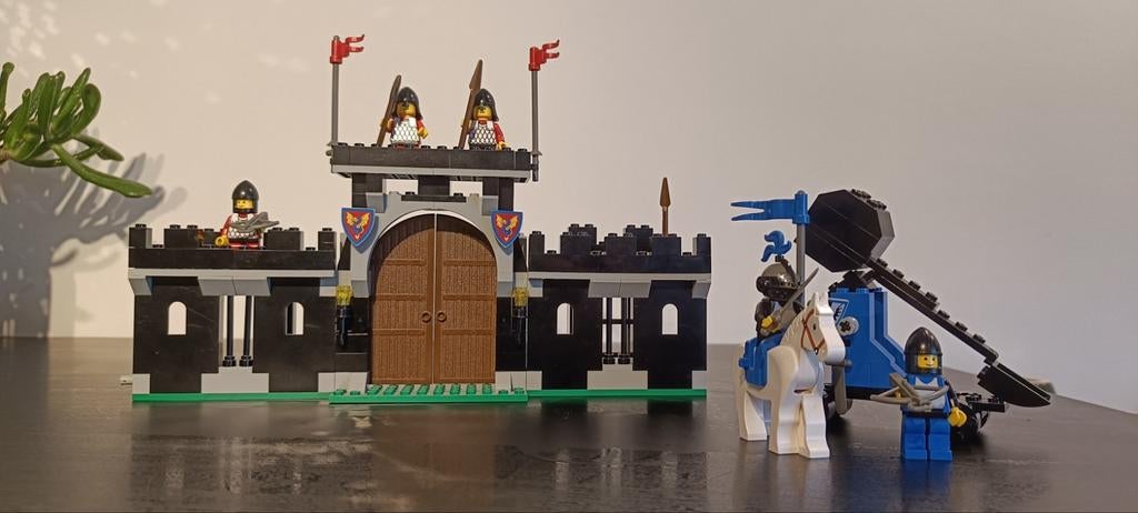 LEGO 6059 - Knights Stronghold - Vintage Jaren 90, Kinderen en Baby's, Speelgoed | Duplo en Lego, Ophalen of Verzenden, Zo goed als nieuw