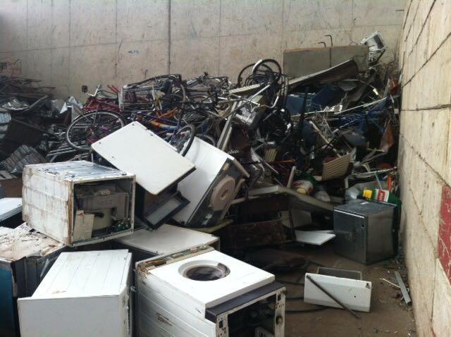 Oud ijzer gevraagd, Doe-het-zelf en Verbouw, Metalen, Gebruikt, Ophalen