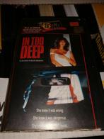 VHS ex-rental - In Too Deep, Vanaf 16 jaar, Ophalen of Verzenden, Gebruikt, Horror