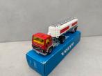 1/55 siku Volvo f-7 turbo tanker dealer model, Hobby en Vrije tijd, Modelauto's | 1:50, Ophalen of Verzenden, Zo goed als nieuw