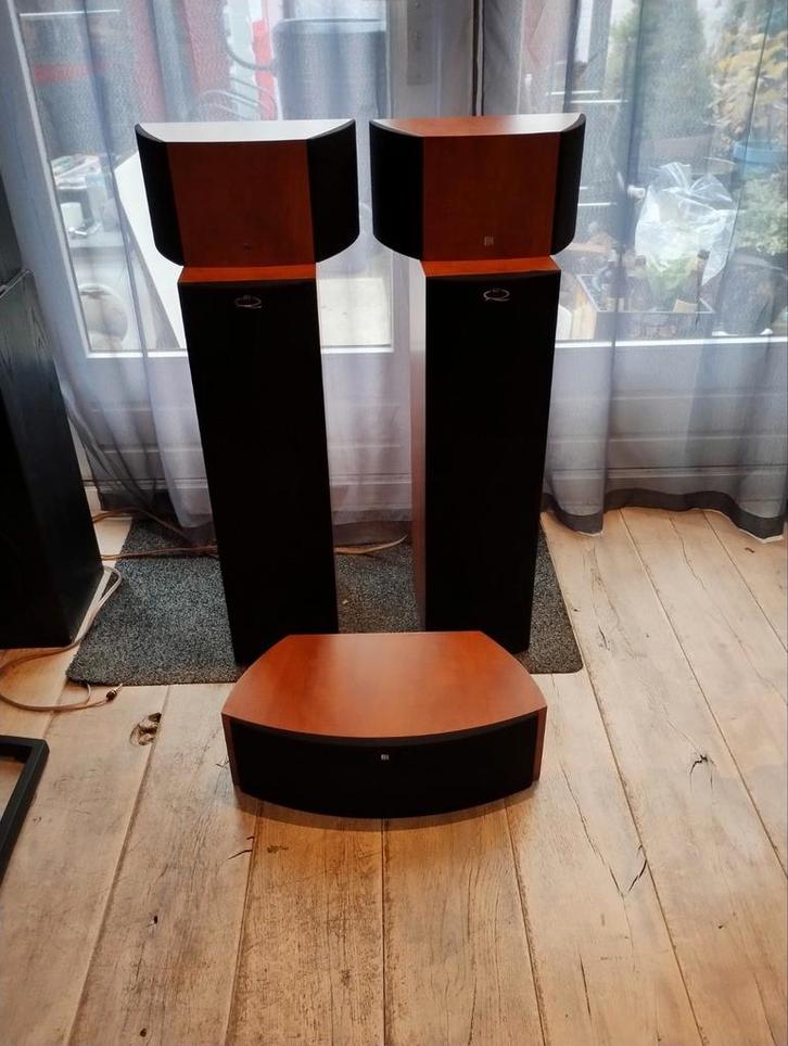 5 Kef speakers front Q3 + surround iq8ds + iq6c ook los tk, Audio, Tv en Foto, Luidsprekers, Gebruikt, Front, Rear of Stereo speakers