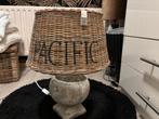 Zware schemerlamp met rieten Riviera Maison kap, Huis en Inrichting, Lampen | Lampenkappen, Ophalen, Zo goed als nieuw, Rond, 50 cm of meer