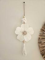 Schelpen decoratie hanger Bunga 1 uit Bali, Huis en Inrichting, Ophalen of Verzenden, Tropical Home, 6951NK, Nieuw