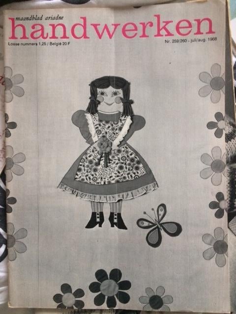 ariadne handwerken nr 259/260 juli/aug 1968, Boeken, Tijdschriften en Kranten, Ophalen of Verzenden, Gelezen, Damesbladen