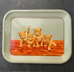 Vintage dienblaadje kat poes kattenprint rode katten, Huis en Inrichting, Woonaccessoires | Dienbladen, Ophalen of Verzenden, Gebruikt