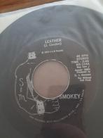 Smokey vinyl single Leather USA 1976, Ophalen of Verzenden, Zo goed als nieuw, Pop
