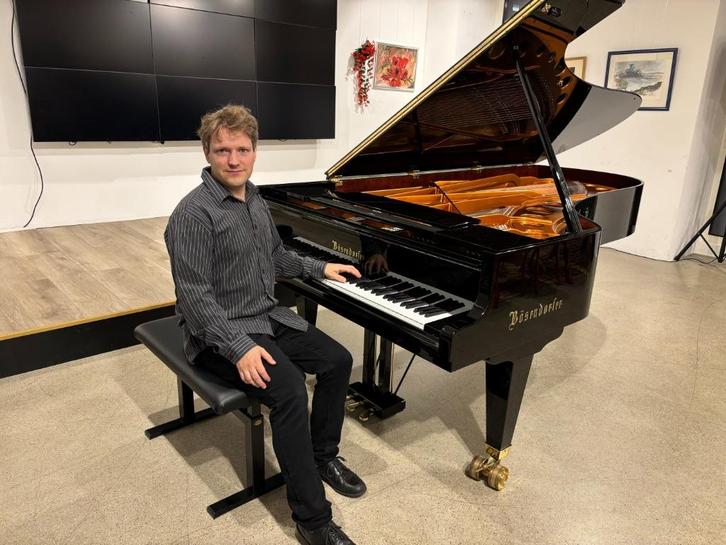 pianoles met Christian Sanders, Diensten en Vakmensen, Muziekles en Zangles