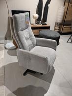 NIEUWE GRIJZE RELAXFAUTEUIL NU STERK AFGEPRIJSD, Huis en Inrichting, Fauteuils, Ophalen, MODERN, Nieuw, 75 tot 100 cm