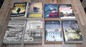 Bundel boeken - Romans, thrillers beschikbaar voor biedingen