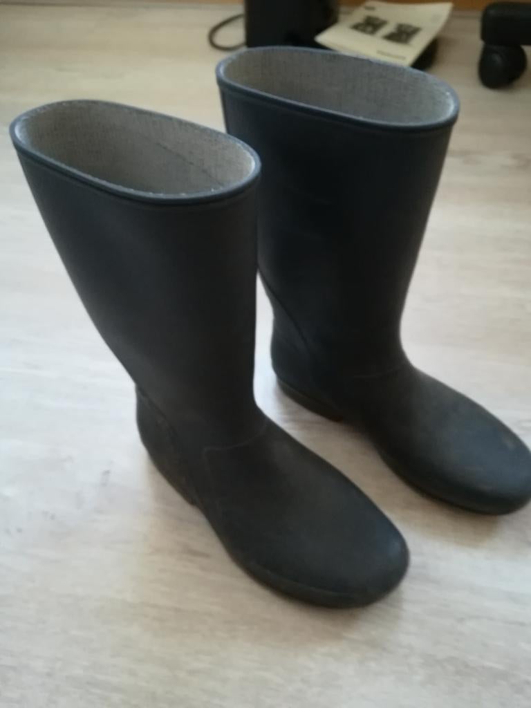 Donkerblauwe regenlaarzen maat 32, Gebruikt, Ophalen of Verzenden, Laarzen, Jongen
