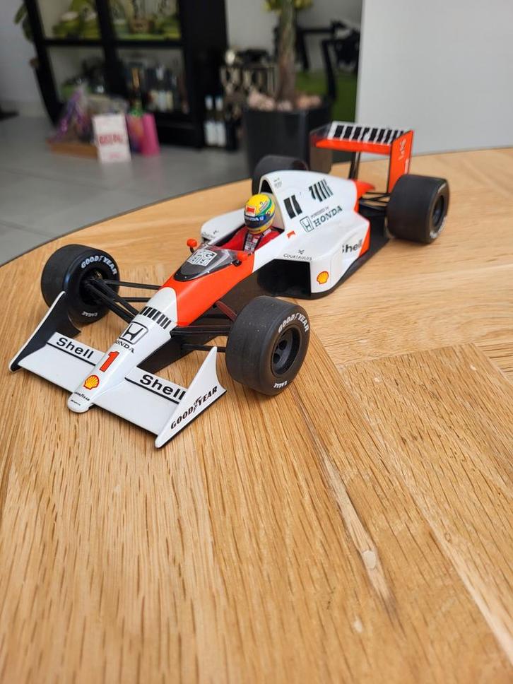 MOET WEG. Ayrton Senna, Verzamelen, Automerken, Motoren en Formule 1, Zo goed als nieuw, Auto's, Ophalen of Verzenden