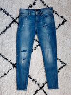 Clockhouse skinny jeans met mooie details maat 36, Blauw, Ophalen of Verzenden, Zo goed als nieuw, Clockhouse