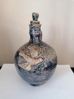 Beesel Terraco Wijwaterfles Louis Konickx, Antiek en Kunst, Antiek | Keramiek en Aardewerk, Ophalen of Verzenden