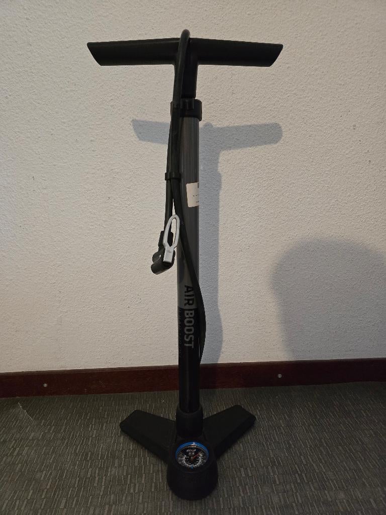 BBB airboost BFP-21 compacte voetpomp vloerpomp fietspomp, Fietsen en Brommers, Fietsaccessoires | Fietspompen, Nieuw, Drukmeter