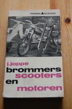 Brommers Scooters en Motoren uitgave 1966, Fietsen en Brommers, Handleidingen en Instructieboekjes, Gebruikt, Verzenden