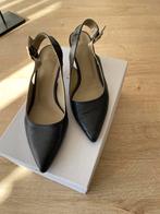 Leren pump van Noé, Kleding | Dames, Ophalen of Verzenden, Zo goed als nieuw, Zwart