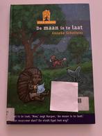 De maan is te laat - Anneke Scholtens, Ophalen of Verzenden, Gelezen, Fictie algemeen