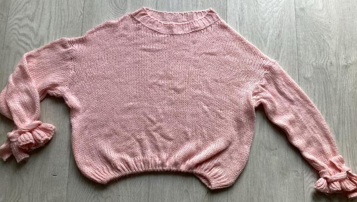 Roze trui met strikjes - Maat M, Kleding | Dames, Truien en Vesten, Gedragen, Maat 38/40 (M), Roze, Ophalen of Verzenden