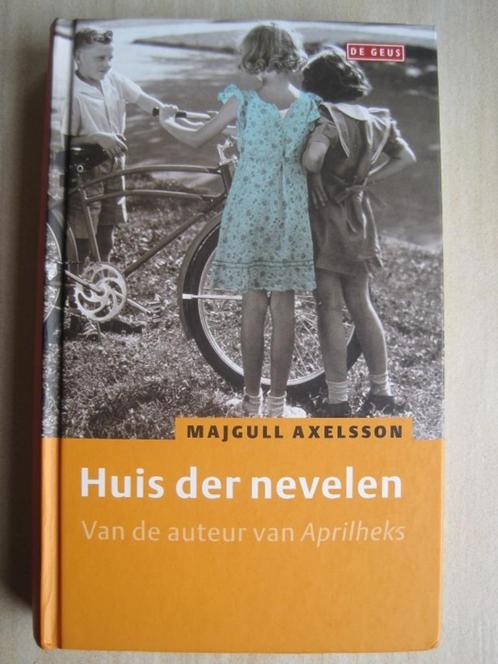 401 - Huis der nevelen - Majgull Axelsson, Boeken, Romans, Zo goed als nieuw, Ophalen of Verzenden