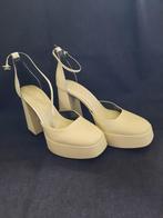 Cremekleurige plateau schoenen, NIEUW, mt 42, Kleding | Dames, Schoenen, Overige kleuren, Zara, Nieuw, Ophalen of Verzenden