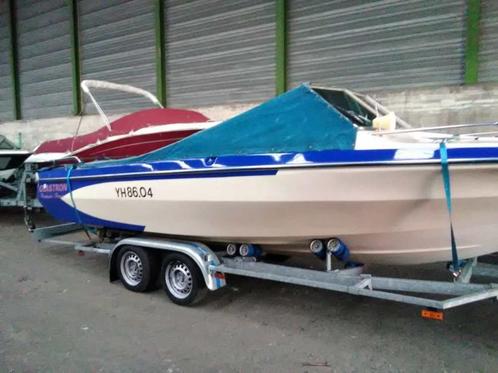 Glastron Sierra V212 6 persoons speedboot  Ford V8 5.0 liter, Watersport en Boten, Speedboten, Gebruikt, 6 meter of meer, Overige brandstoffen