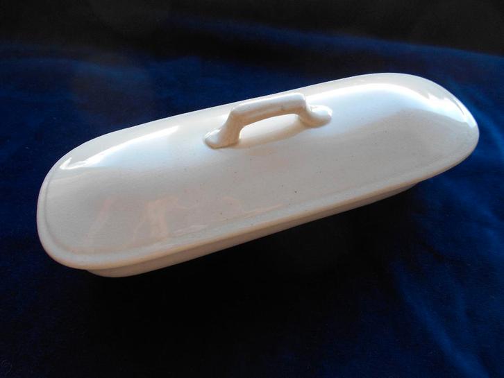 Antiek cremekleurig kammenbakje, slechts 4,95., Antiek en Kunst, Antiek | Keramiek en Aardewerk, Ophalen of Verzenden