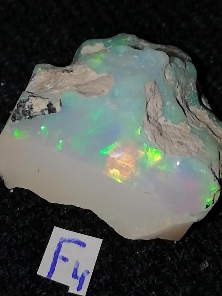 Opaal aanbieding, Verzamelen, Mineralen en Fossielen, Ophalen of Verzenden