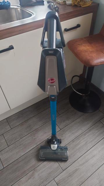 Hoover HF300 steelstofzuiger - licht gebruikt  beschikbaar voor biedingen