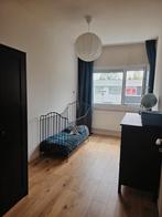 Babykamer Set - Ledikant, Commode, Kledingkast, Ophalen, Zo goed als nieuw, Jongetje of Meisje