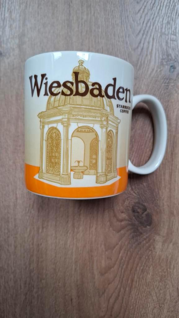 Starbucks Global Icon Wiesbaden Mok, Huis en Inrichting, Keuken | Servies, Zo goed als nieuw, Kop(pen) en/of Schotel(s), Overige stijlen