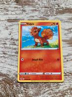 Pokemon kaart Vulpix, Hobby en Vrije tijd, Verzamelkaartspellen | Pokémon, Ophalen of Verzenden