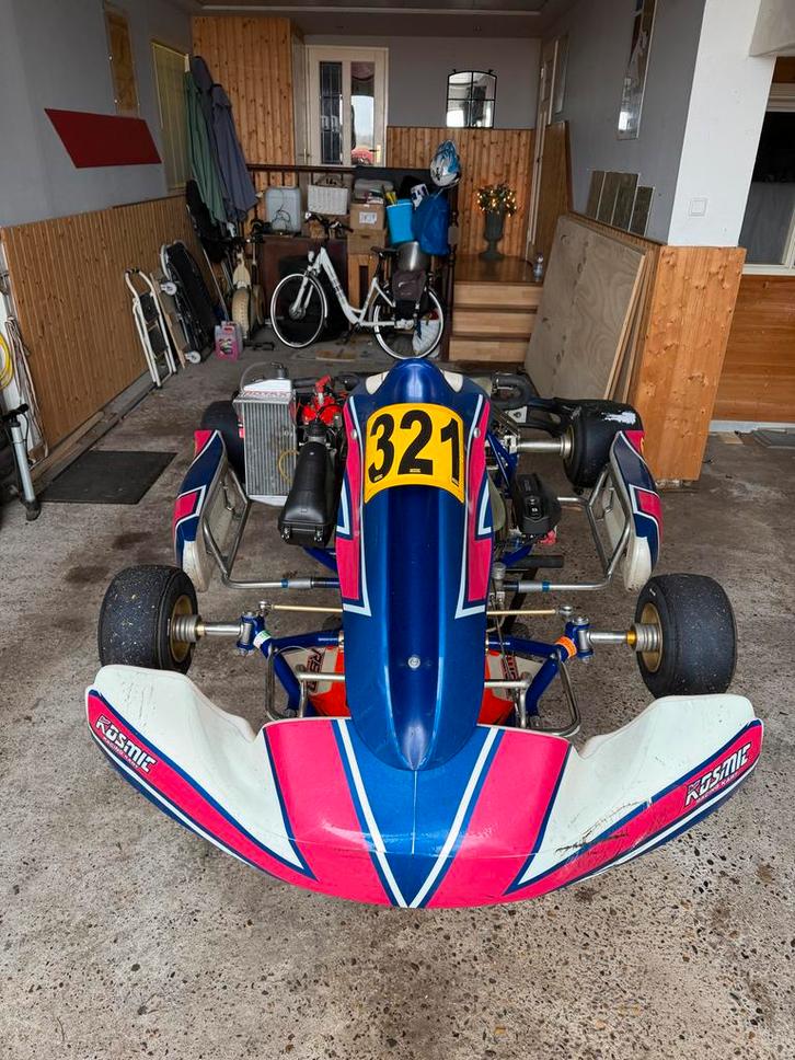Kosmic Rotax Max EVO Kart, Sport en Fitness, Karting, Kart, Ophalen