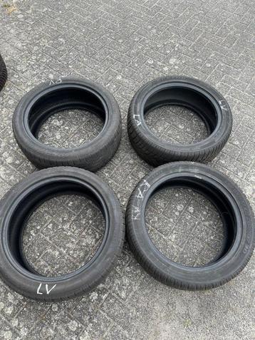 Set van 4x Pirelli Sottozero Winter 240 Serie II – 245/45 R1 beschikbaar voor biedingen