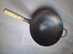 Round bottom wok - 36 cm, Huis en Inrichting, Keuken | Potten en Pannen, Ophalen, Gebruikt, Gietijzer, Wok