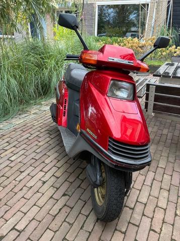 Honda elite ch250 beschikbaar voor biedingen