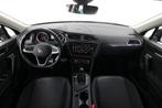 Volkswagen Tiguan 1.5 TSI Life Bns (Automaat), Stof, Euro 6, 4 cilinders, Bedrijf