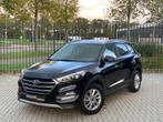 Hyundai Tucson 1.6 T-GDi Comfort 2WD| AUTOMAAT | CRUISE | LA, Stof, Gebruikt, 4 cilinders, Zwart