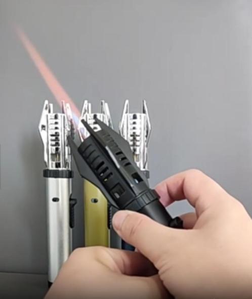 Lightsaber, Aansteker, vuurzwaard- Star wars, Hobby en Vrije tijd, Overige Hobby en Vrije tijd, Nieuw, Verzenden