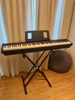 Roland FP-10 elektrische piano, Muziek en Instrumenten, Piano's, Ophalen, Zwart, Digitaal, Zo goed als nieuw