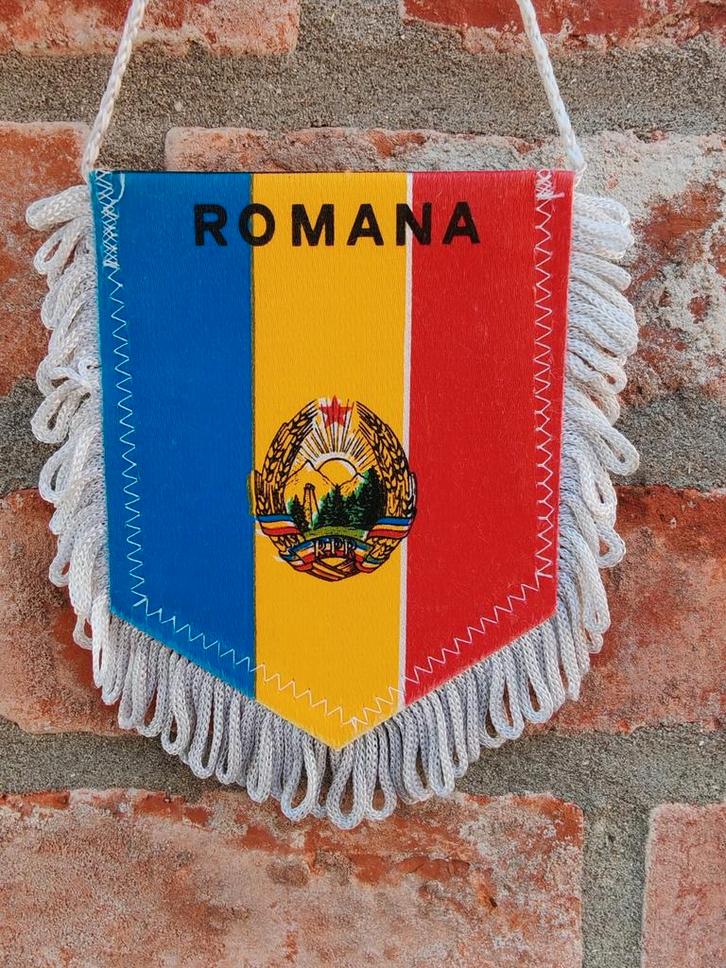 Roemenië 1980 prachtig  vaantje vaan wimpel, Diversen, Vlaggen en Wimpels, Ophalen of Verzenden